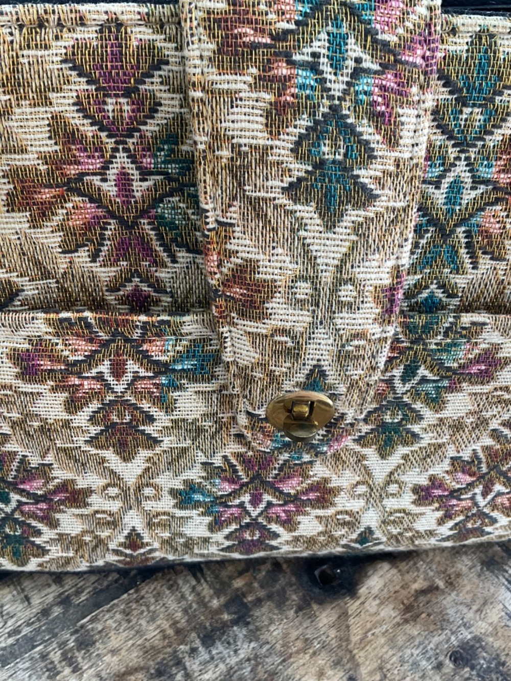 Kadin vintage tapestry purse. - Picture 5 of 14